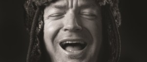 hr_i-know-youre-there_03