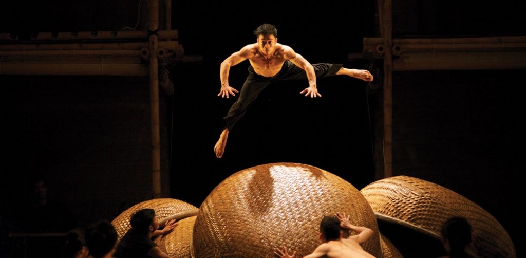 web_a-o-lang-pho_02_cr-nguyen-the-duong