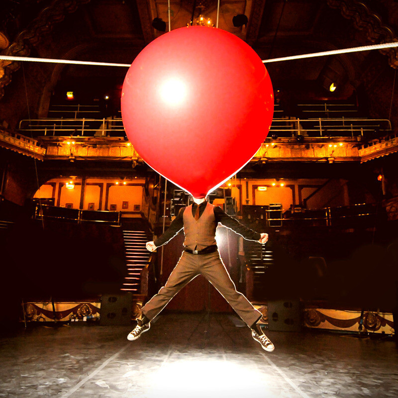 FW24 REVIEW: The Giant Balloon Show | Dizzy&nbsp;O’Dare